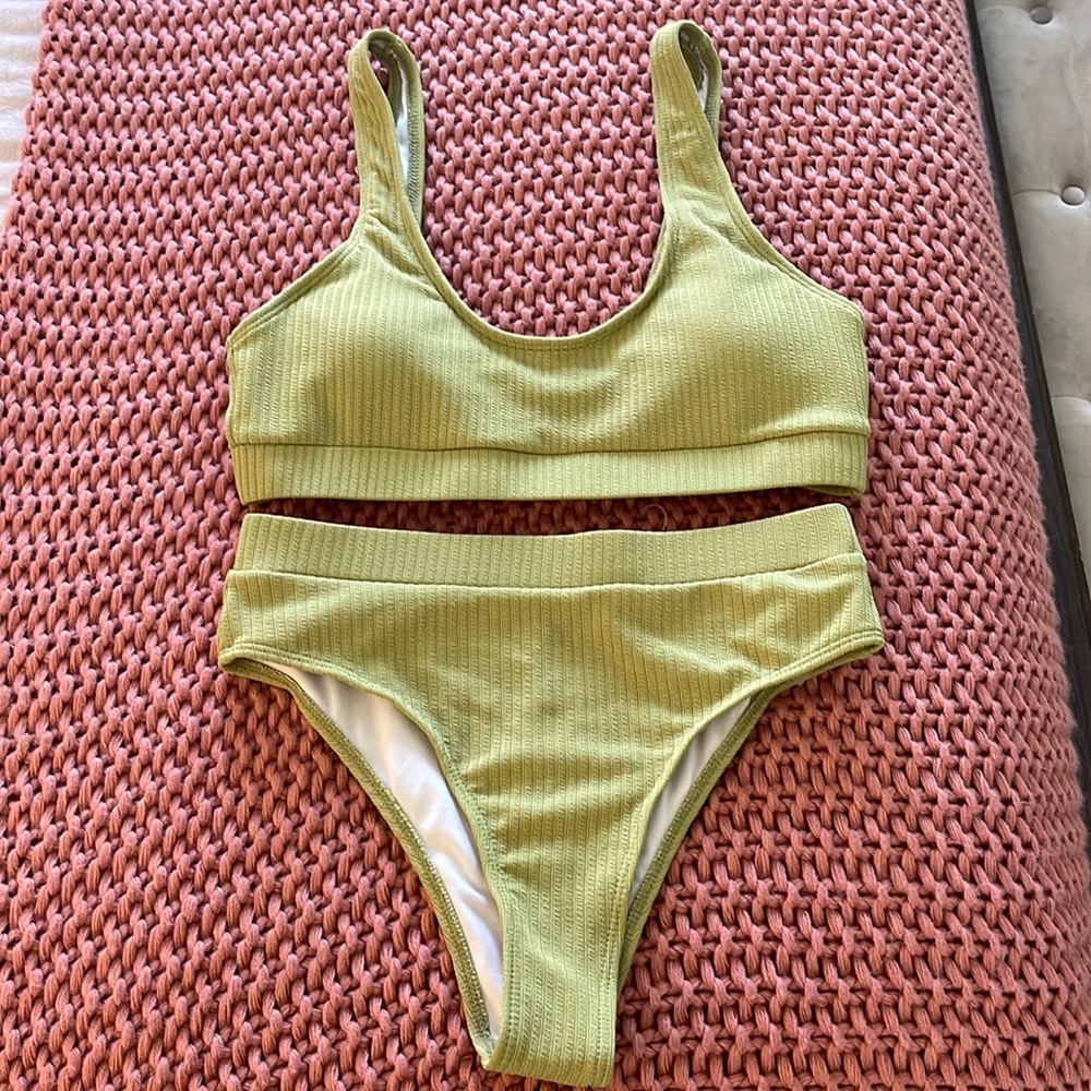 SHEIN bathing suit